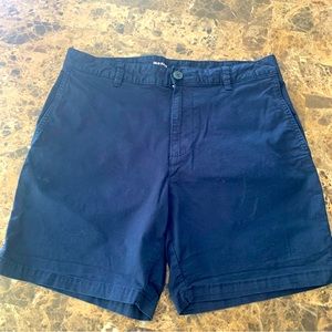 1 MENS BLUE OLD NAVY SZ 32SHORTS